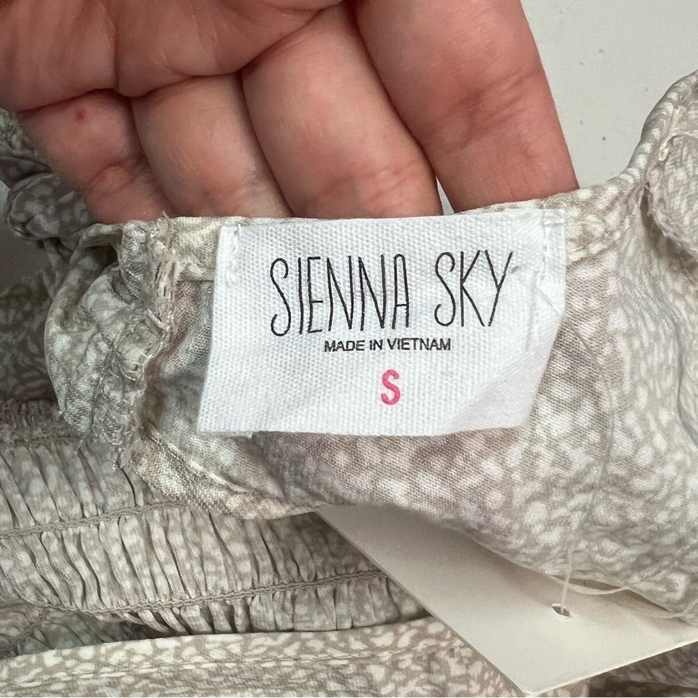 Sienna Sky Summer Women’s Cropped Top Size S - Picture 4 of 7